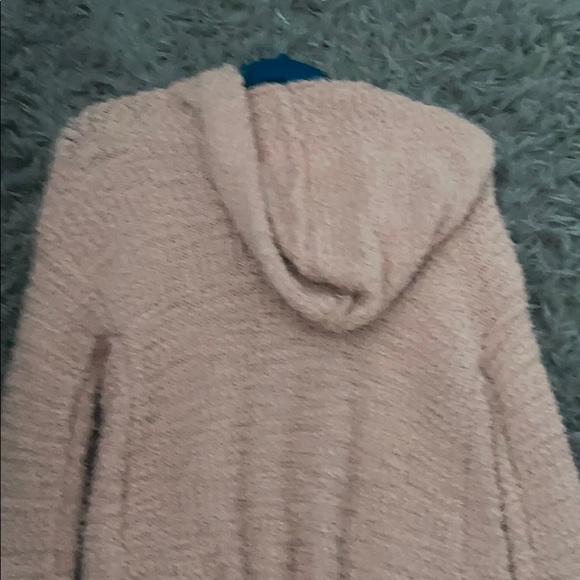 Sweater - Picture 2 of 3